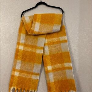 #014 Yellow and White Plaid Scarf